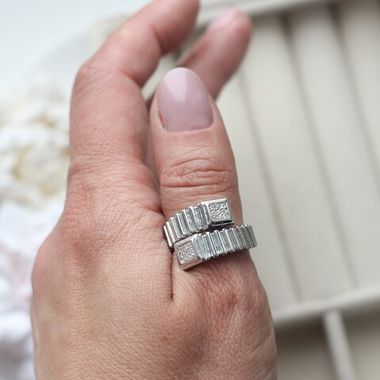 Кольцо с фианитами, родий Д127