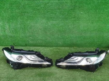 Фара Комплект фар Toyota Camry xv70 (18-нв) LED