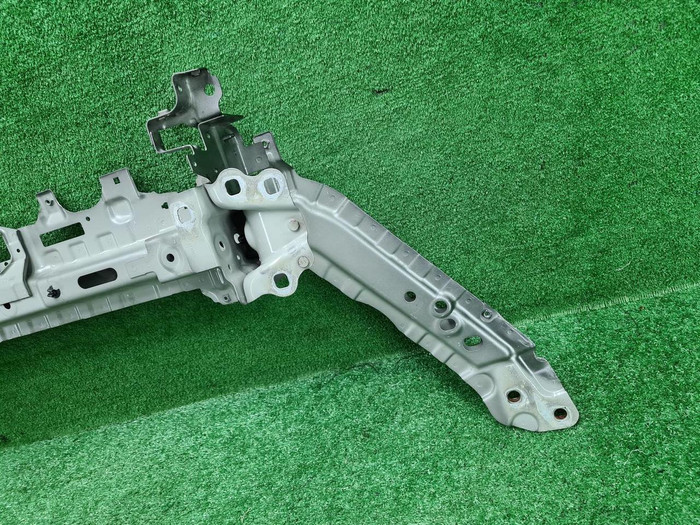 Телевизор Jaguar E-PACE (2017-н.в.)