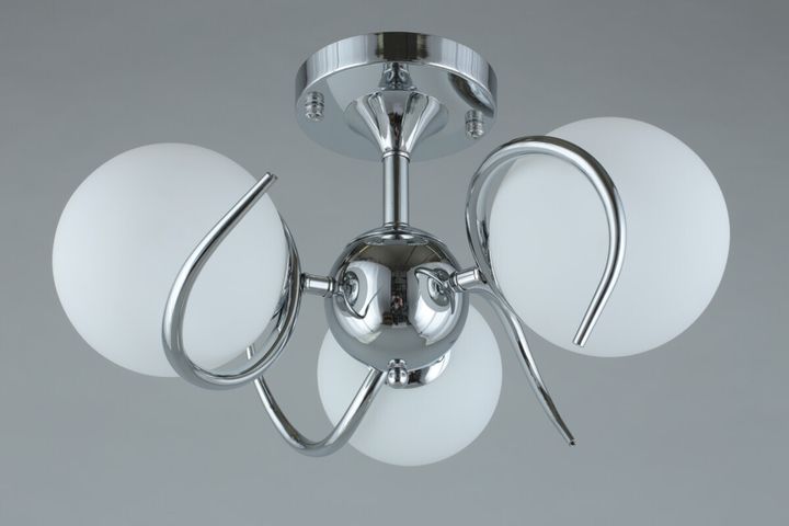 Потолочная люстра Omnilux Dalmine OML-64107-03