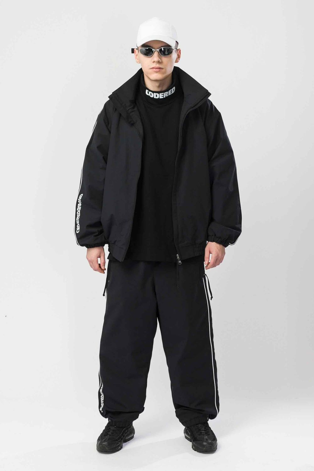 Олимпийка Codered Piping 24 черная