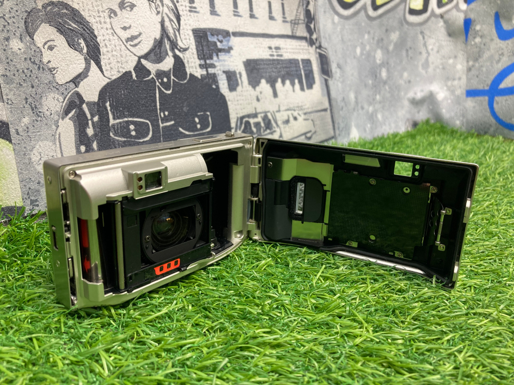 Olympus MJU V