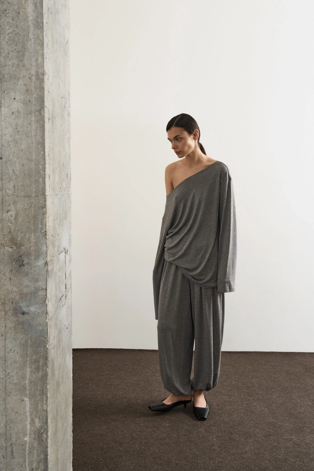 Брюки с резинкой по низу Layer