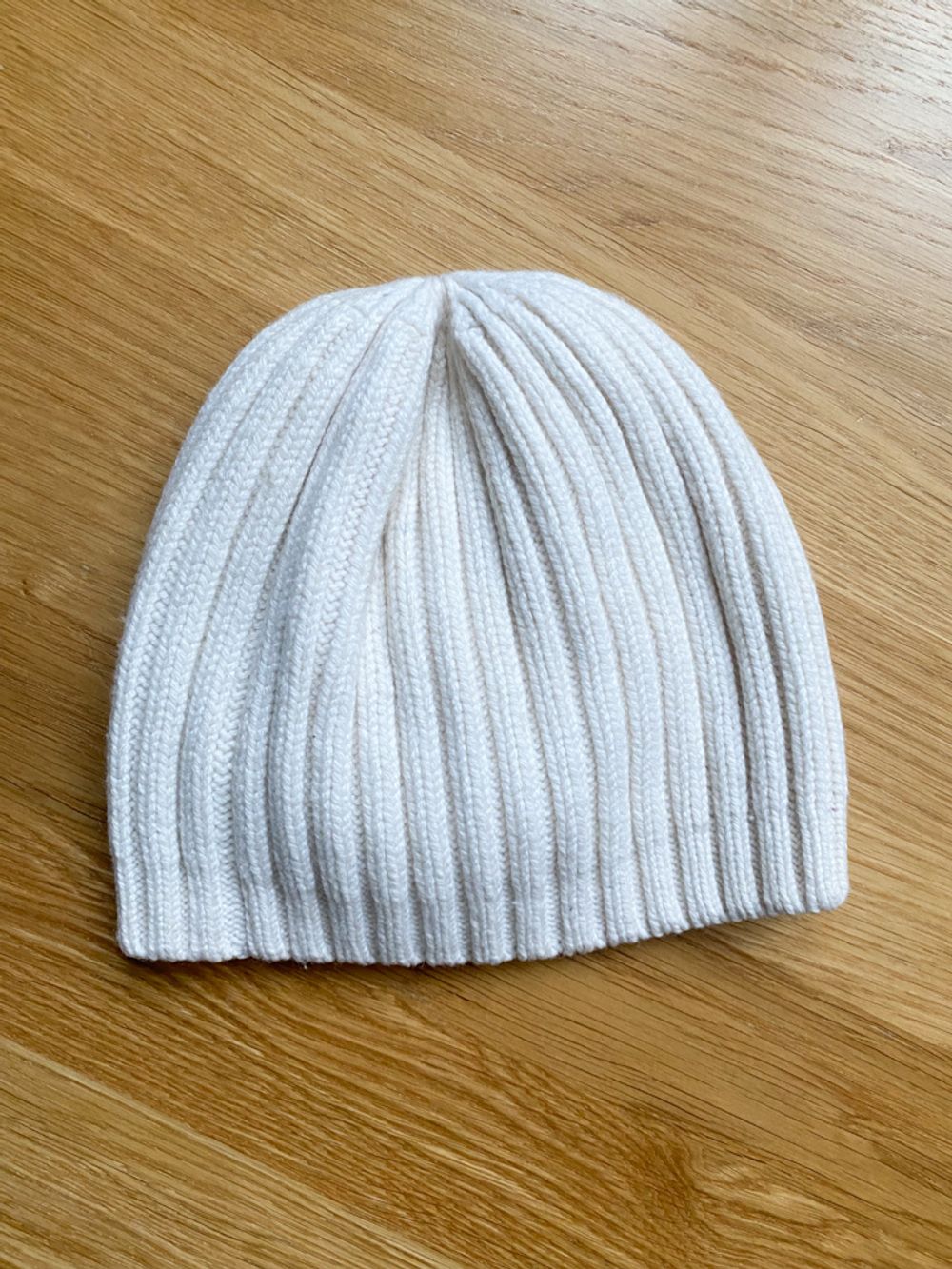 Шерстяная шапка Chob, 104