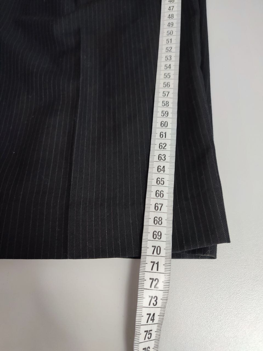 Брюки Van Heusen классические 48 размер