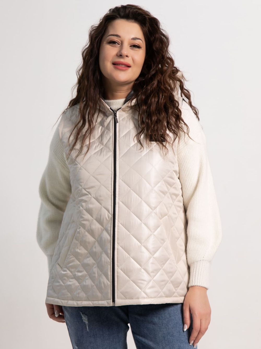 Жилет утепленный Дориана (бежевый) Б15322-18М LT Collection