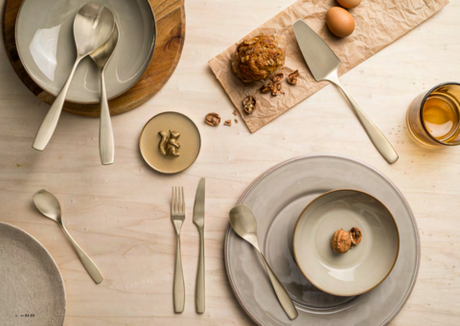 Набор столовых приборов на 6 персон 24 прибора Herdmar Lizz Champagne Mat