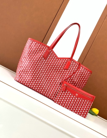Moynat M Tote GM