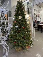 Елка с гирляндой "Рождественская" (Литая хвоя) 180 см / 1,8 м