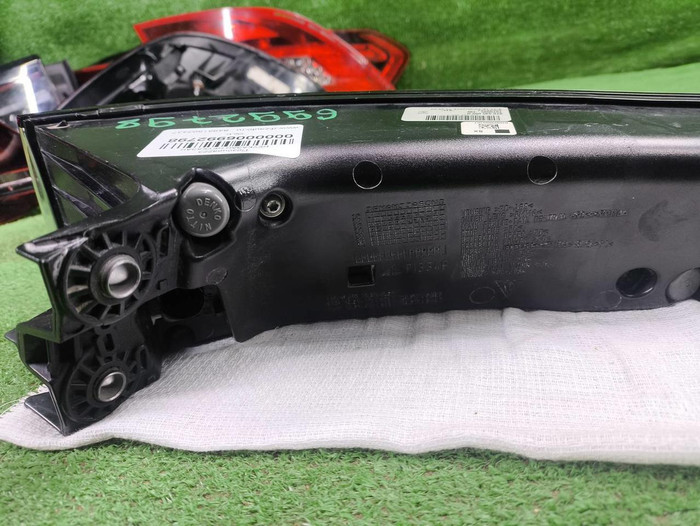 Фонарь левый внешний Porsche Cayenne 3 (2017-2023)