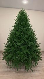 Литая елка Рейна