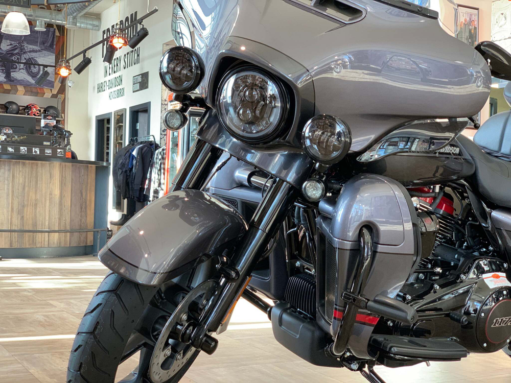 CVO™ Limited® (FLHTKSE), 2020 Harley-Davidson