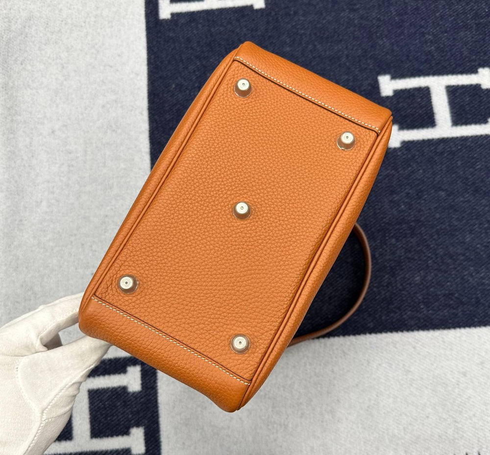 Сумка Hermes Lindy