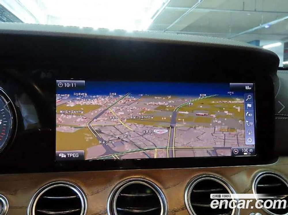 Mercedes-Benz E-Class W213 E220d Exclusive (12.2019)
