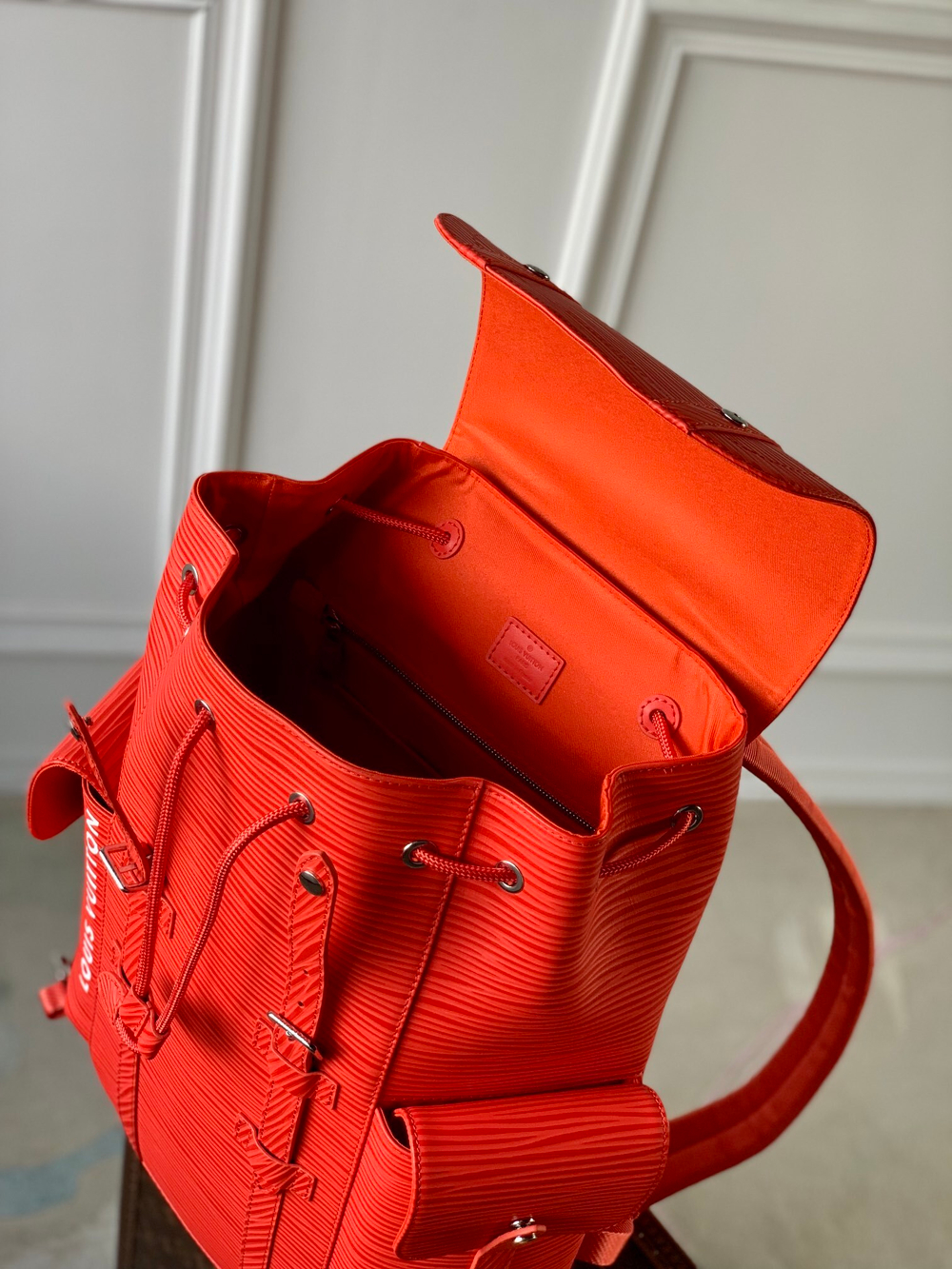 Louis Vuitton Christopher MM
