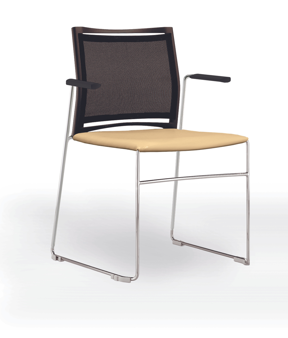 Web стул на полозьях с подлокотниками и спинкой-сеткой