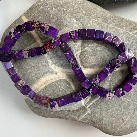 Яшма. Камни для изделий на заказ. Цена зависит от вида заказанного изделия