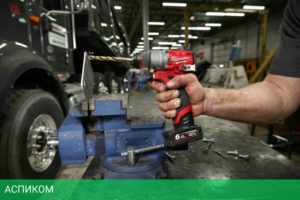 Дрель-шуруповерт Milwaukee M12 Fuel FPD2-402X (4933479869)
