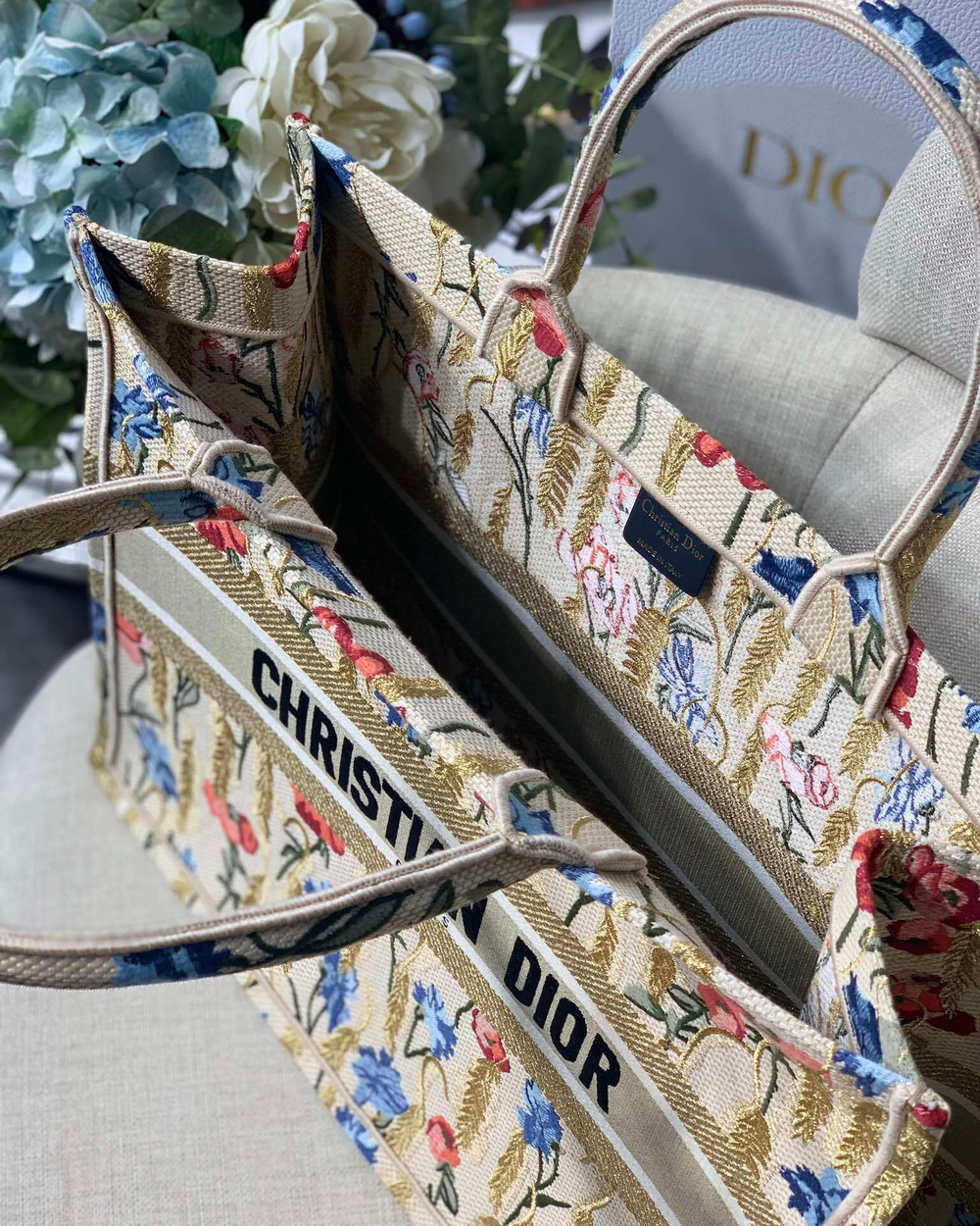 Christian Dior Book Tote 42 cm