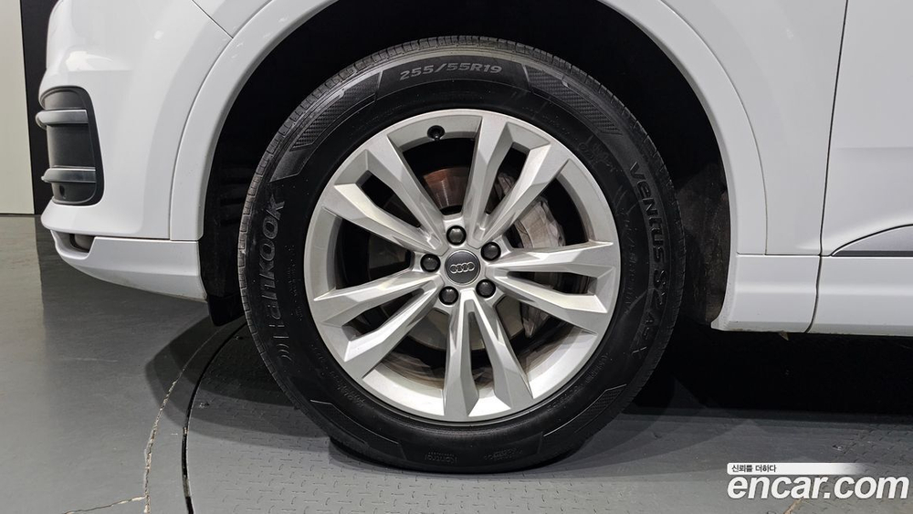 Audi Q7 (4M) 45 TFSI Quattro (09.2019)