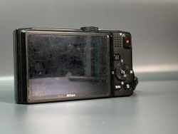 Nikon Coolpix S8200