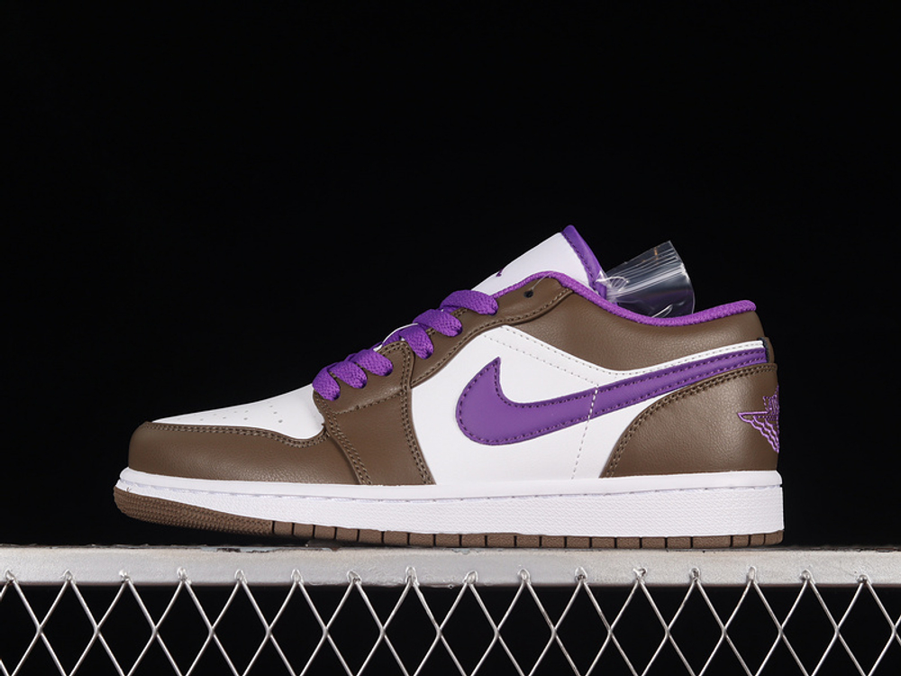 Купить кроссовки  Jordan 1 Low Purple Mocha в баскетбольном магазине futbasket.ru