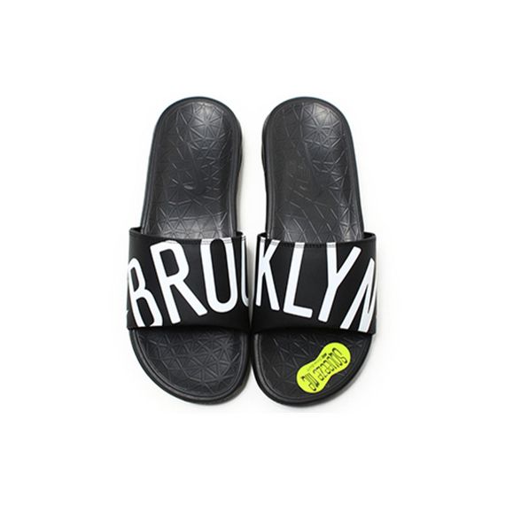 Nike Slide 'Black'
