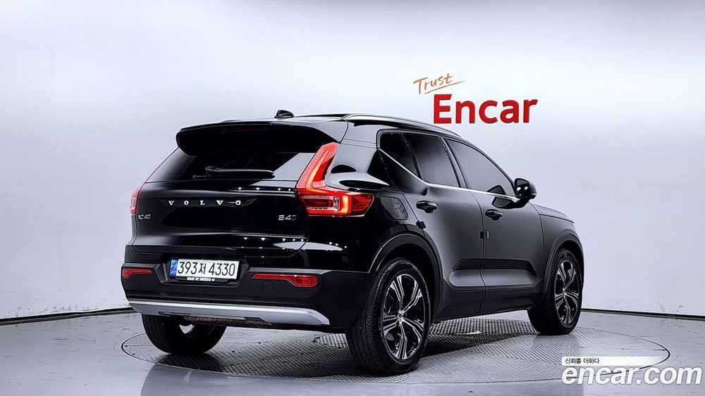 Volvo XC40 B4 Inscription (11.2021)
