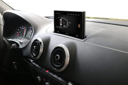 Магнитола Audi A3 2013-2020 - Radiola RDL-9603 выезжающий монитор 7" на Android 12, 8+128Гб, CarPlay, 4G SIM-слот
