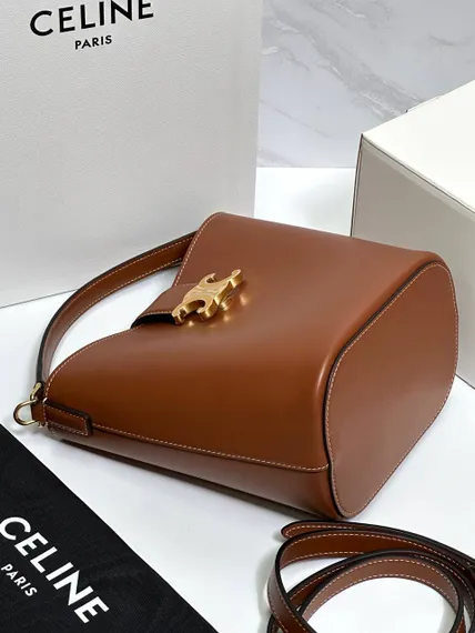 СУМКА CELINE LOUISE ИЗ ГЛАДКОЙ ТЕЛЯЧЬЕЙ КОЖИ
