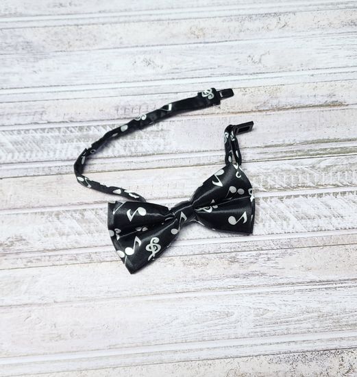 Галстук бабочка классика, чёрная с белым ноты