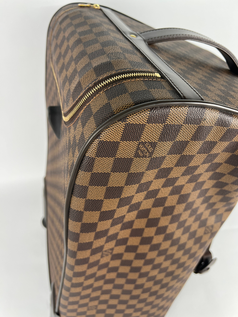 Сумка Louis Vuitton Eole