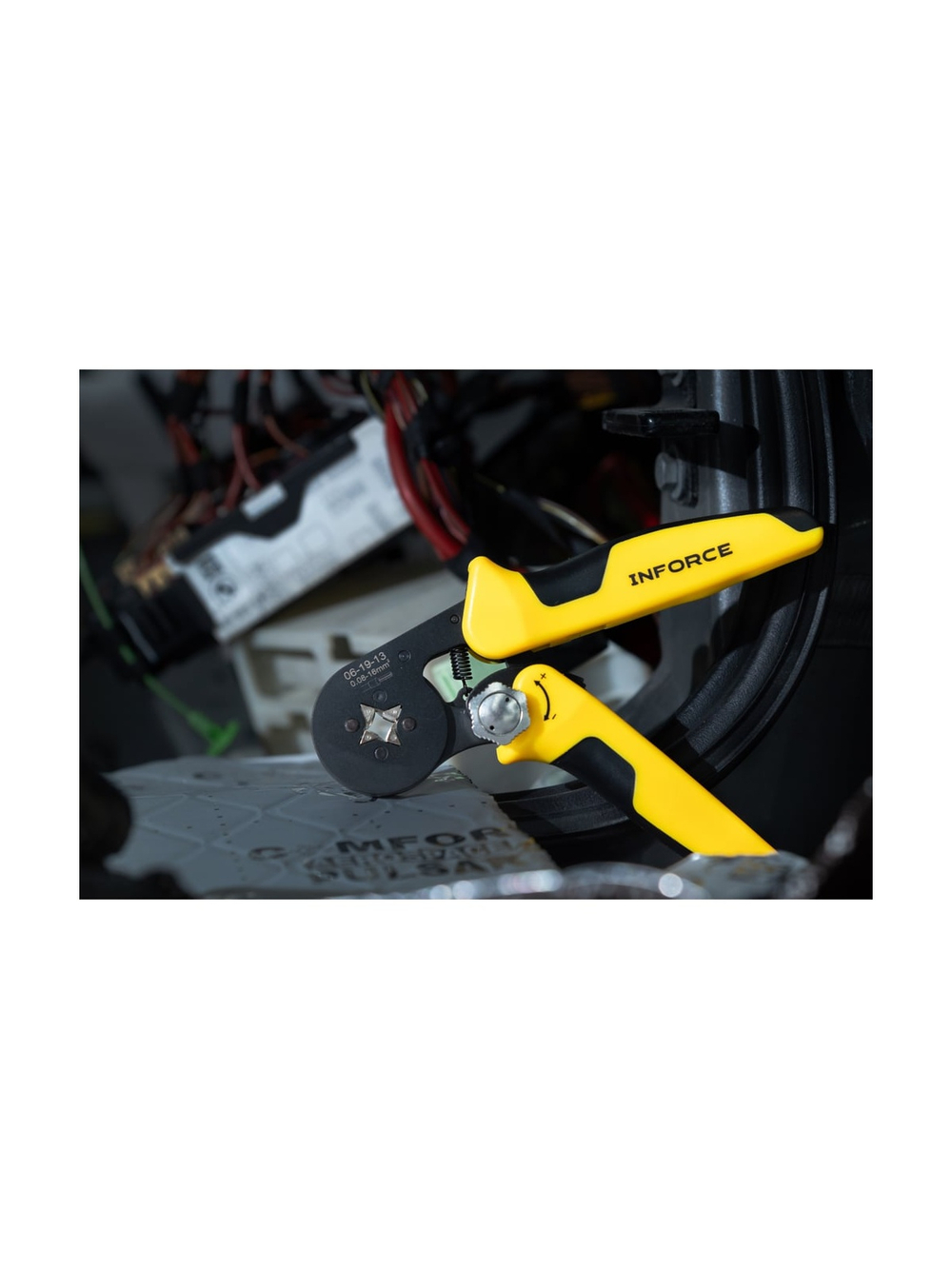 Квадратные пресс-клещи Inforce с регулировочным винтом 0.2-16 мм² 06-19-13