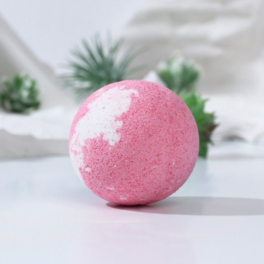 Бомбочка для ванны «Клубника без пестицидов» - 120 гр.