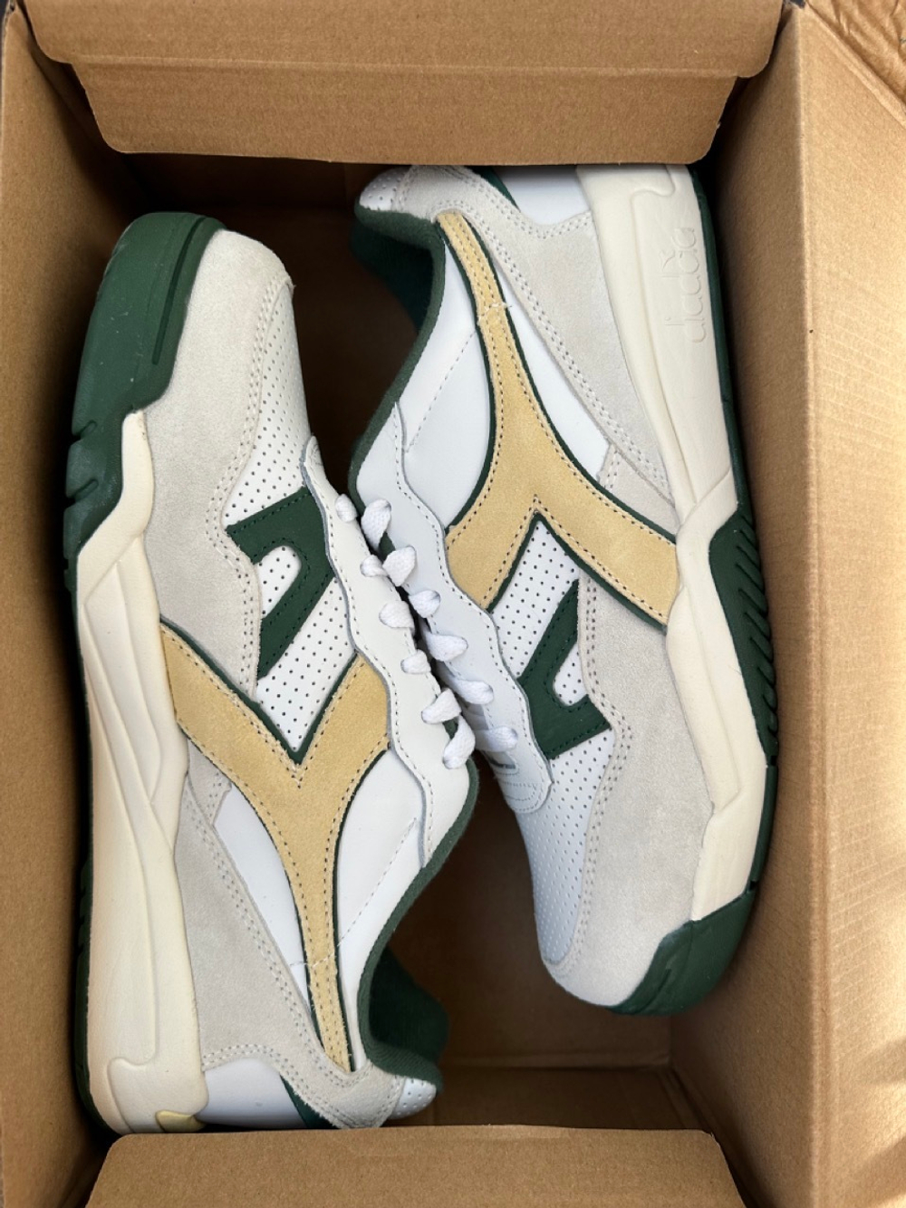 Кроссовки Diadora Winner SL