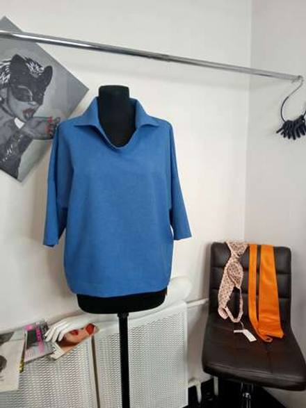 Блузка голубая.Размер 50