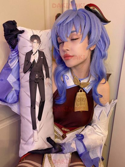 Мини дакимакура Леви Аккерман из Атака Титанов арт. M0263, 60х20 см