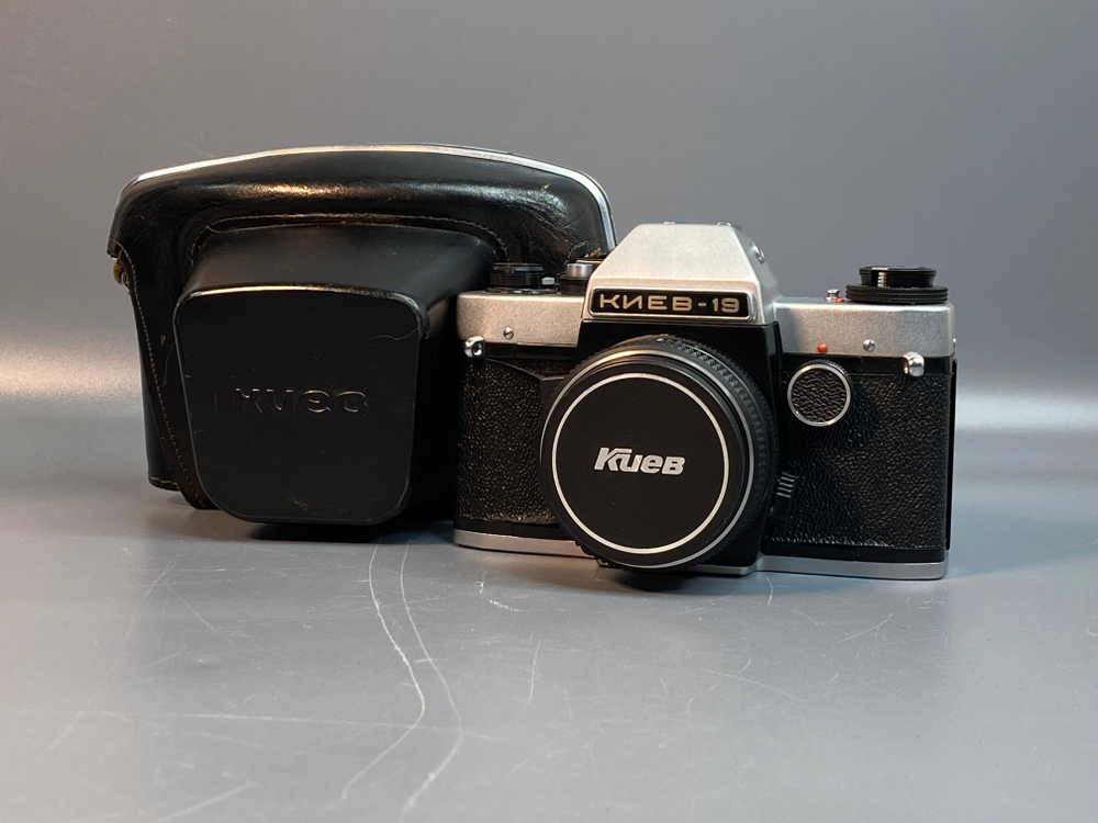 Киев 19+Гелиос 81Н МС