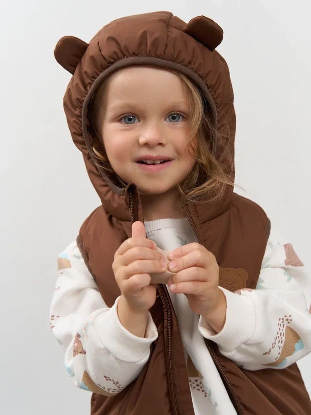 Жилет с капюшоном "Шоколад" 0+