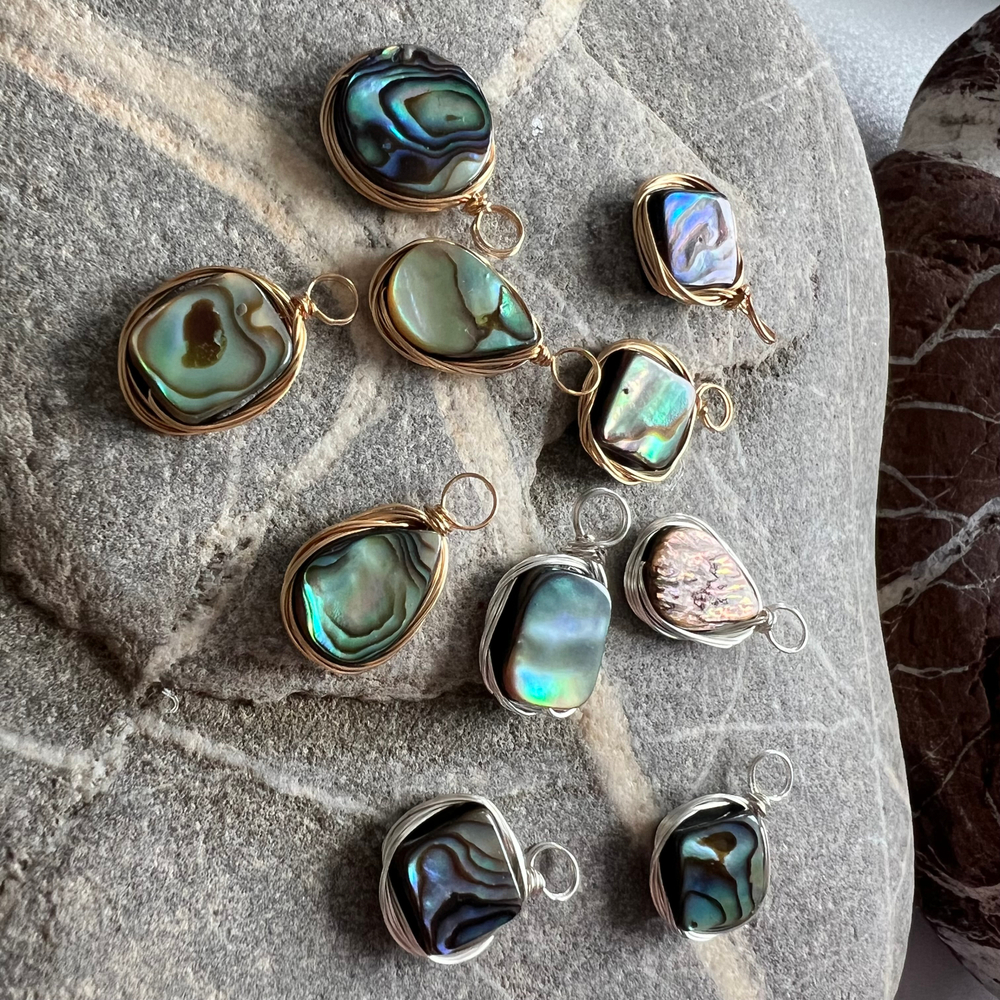 Гелиотис подвески