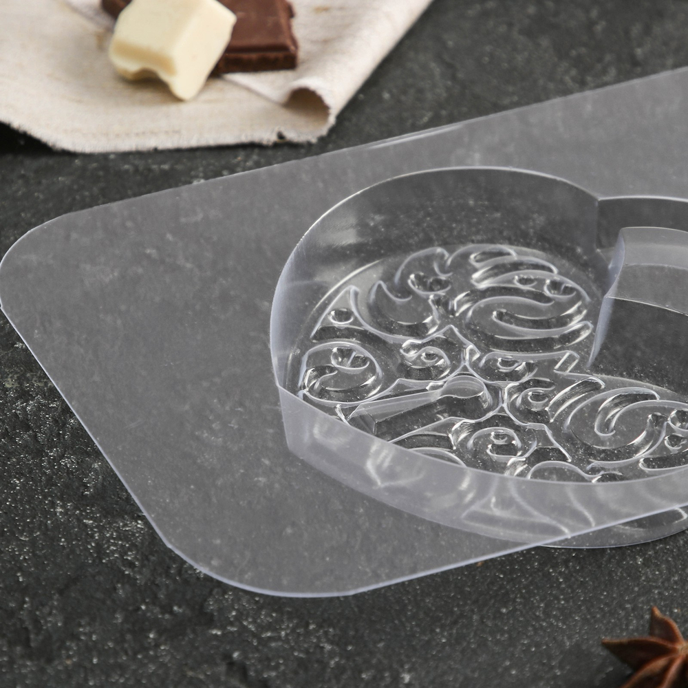 Форма для шоколада «Замочек», 11,7*11,7*1,8 см