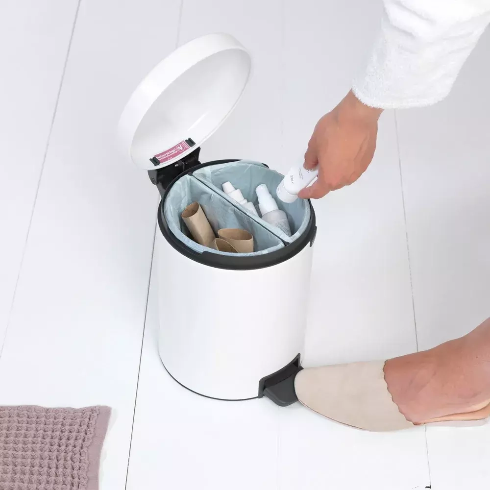 Brabantia - Контейнер для мусора NewIcon 2x2л белый / артикул   280429  / GTIN 8710755280429