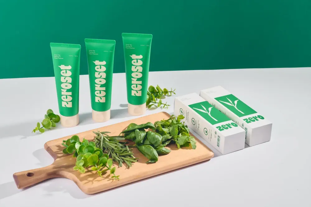 ZEROSET Очищающая пенка-пилинг с зелёным чаем Green Tea Peeling To Foam Cleanser (120 г)