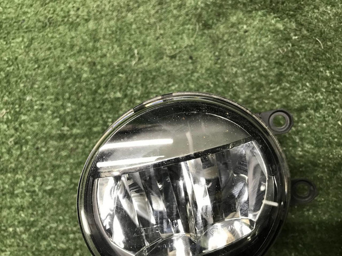 ПТФ левая Toyota Camry XV50 XV70 (2017-2021) LED