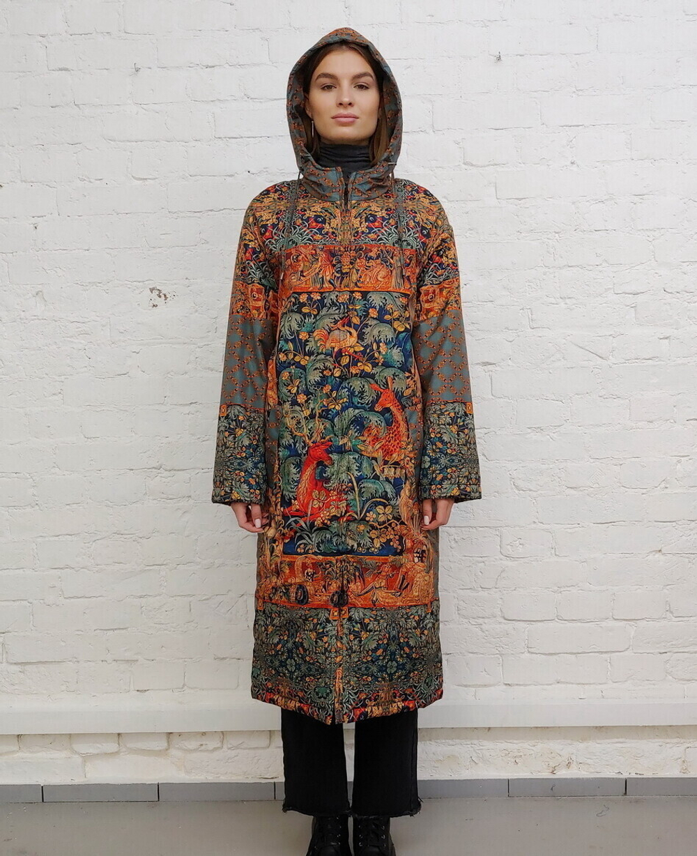 Пальто брендовое