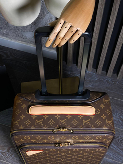 Чемодан Louis Vuitton