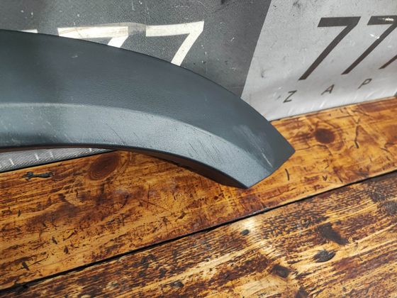 Накладка крыла заднего левого Geely Monjaro 21-нв Б/У Оригинал 6073117800