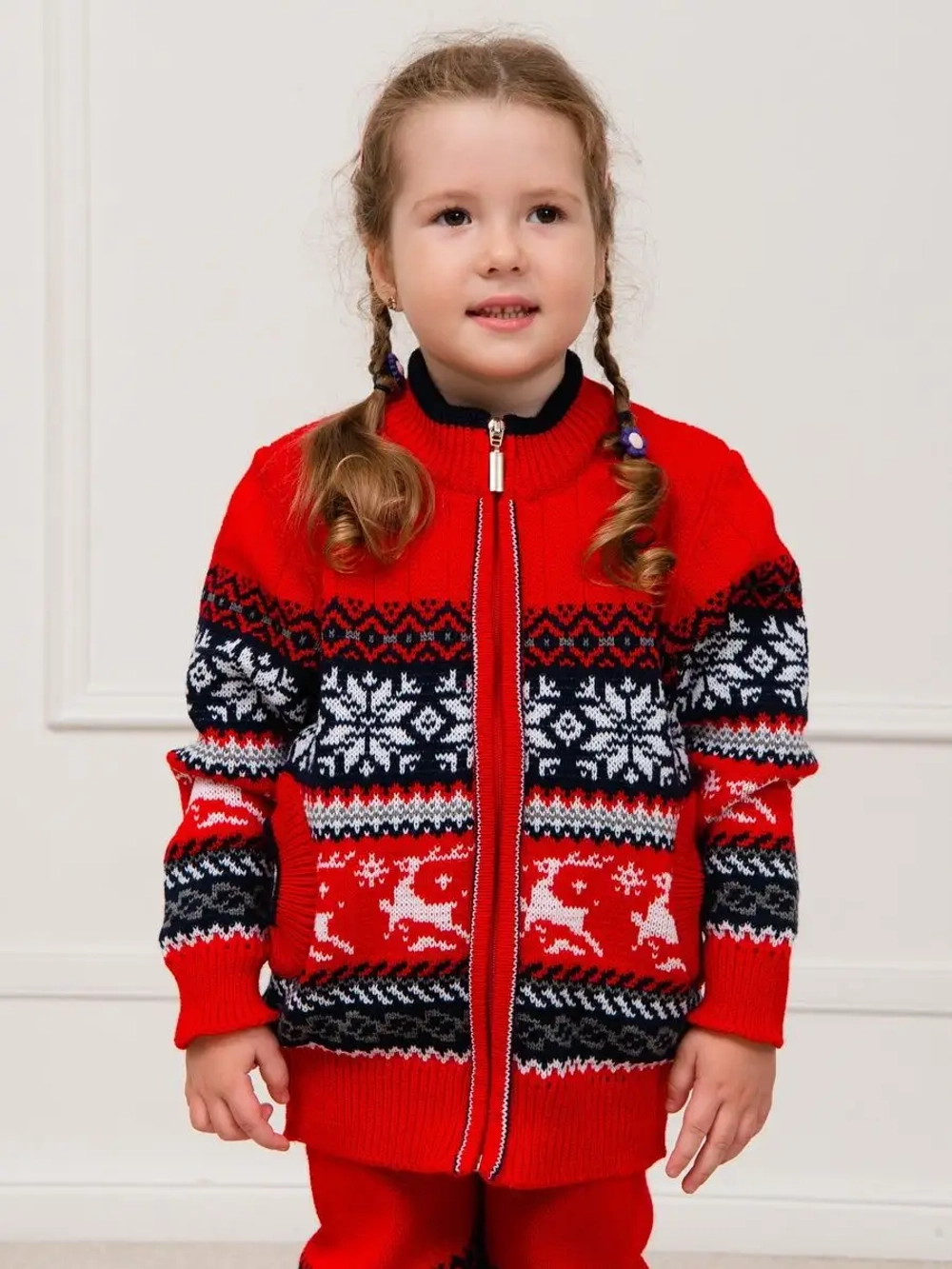 Кофта вязаная на молнии