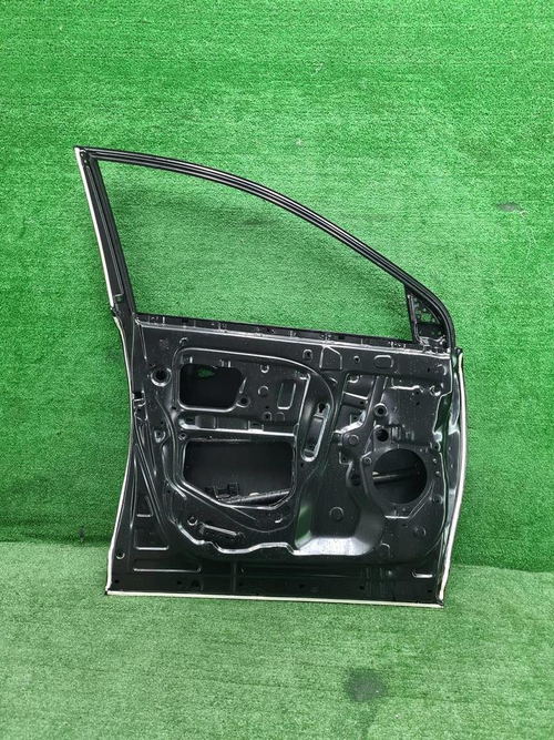 Дверь передняя левая Toyota RAV4 CA40 (12-19)