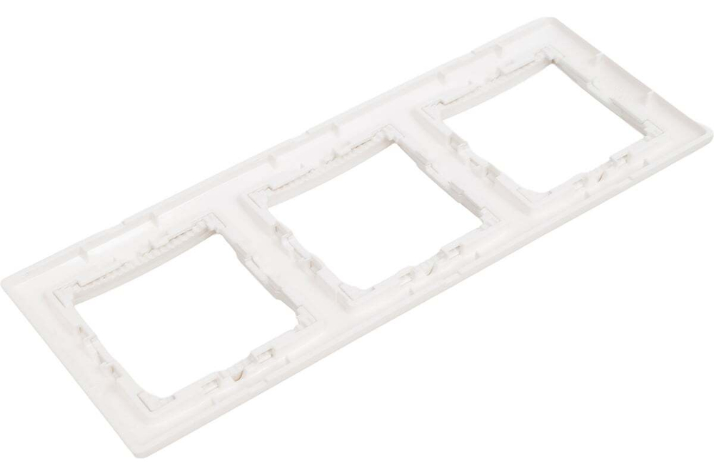 Рамка 3 поста жемчужный Valena Classic LEGRAND